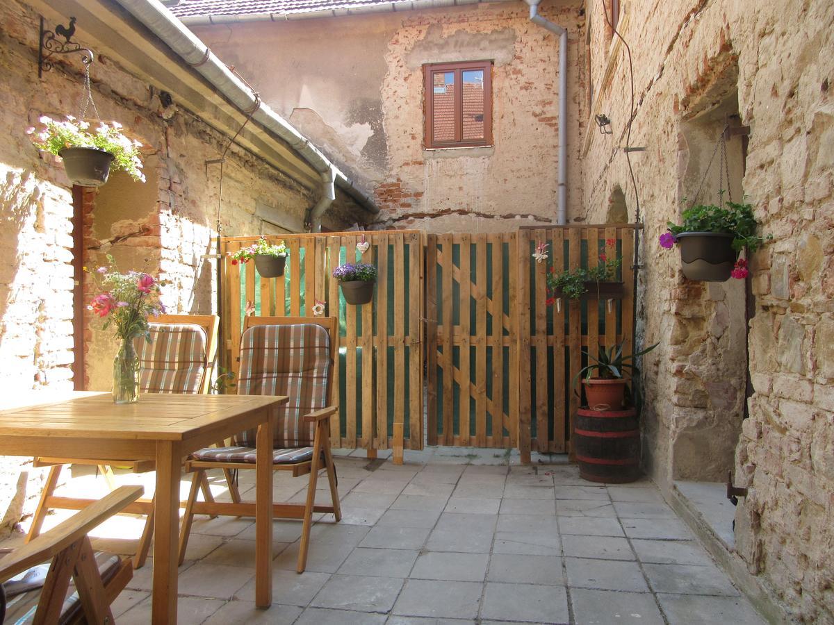 Apartman U Kostela Veselí nad Moravou Dış mekan fotoğraf